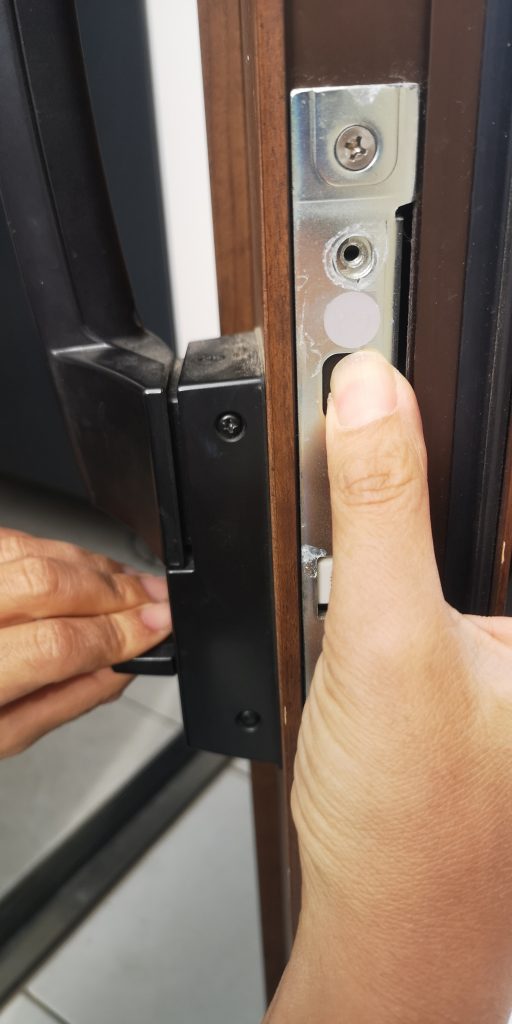 YKKap玄関ドア用のカードキーを紛失した際の再登録方法１３