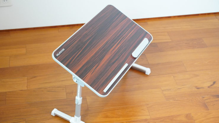 ソファ ベッド用のミニpcテーブルで 膝の上で作業 の環境を改善 おすすめ商品は Nearpow 折りたたみ式ノートパソコンスタンド